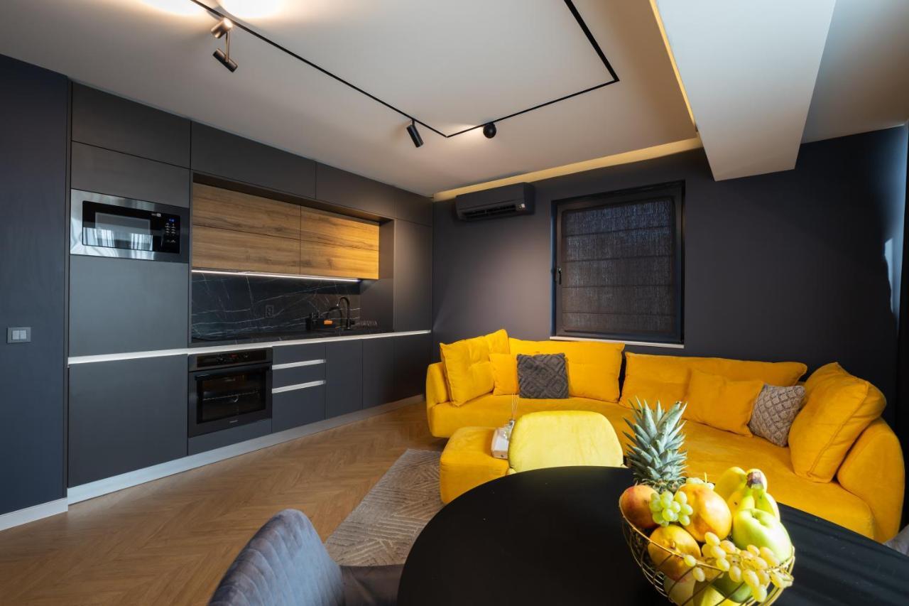 Topaz Beachfront Apartment Varna Extérieur photo