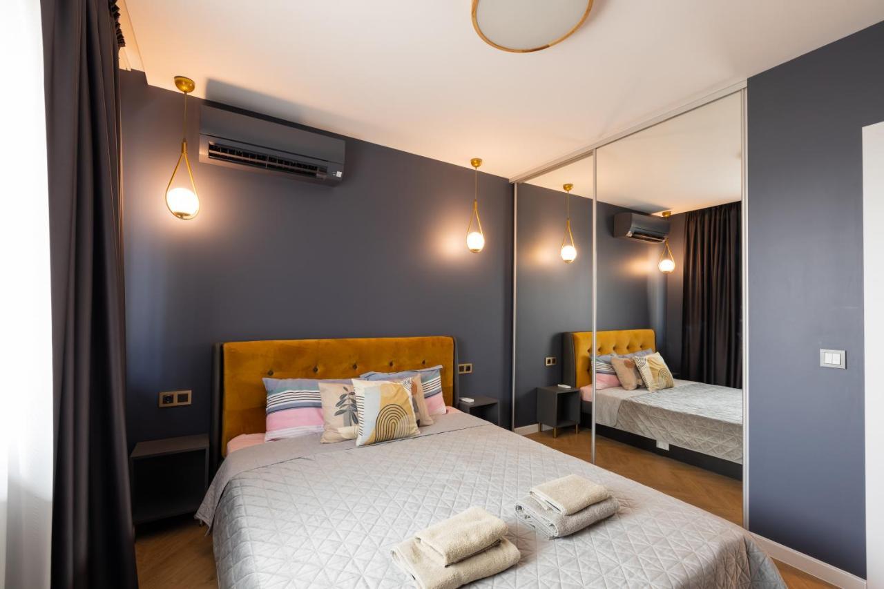 Topaz Beachfront Apartment Varna Extérieur photo